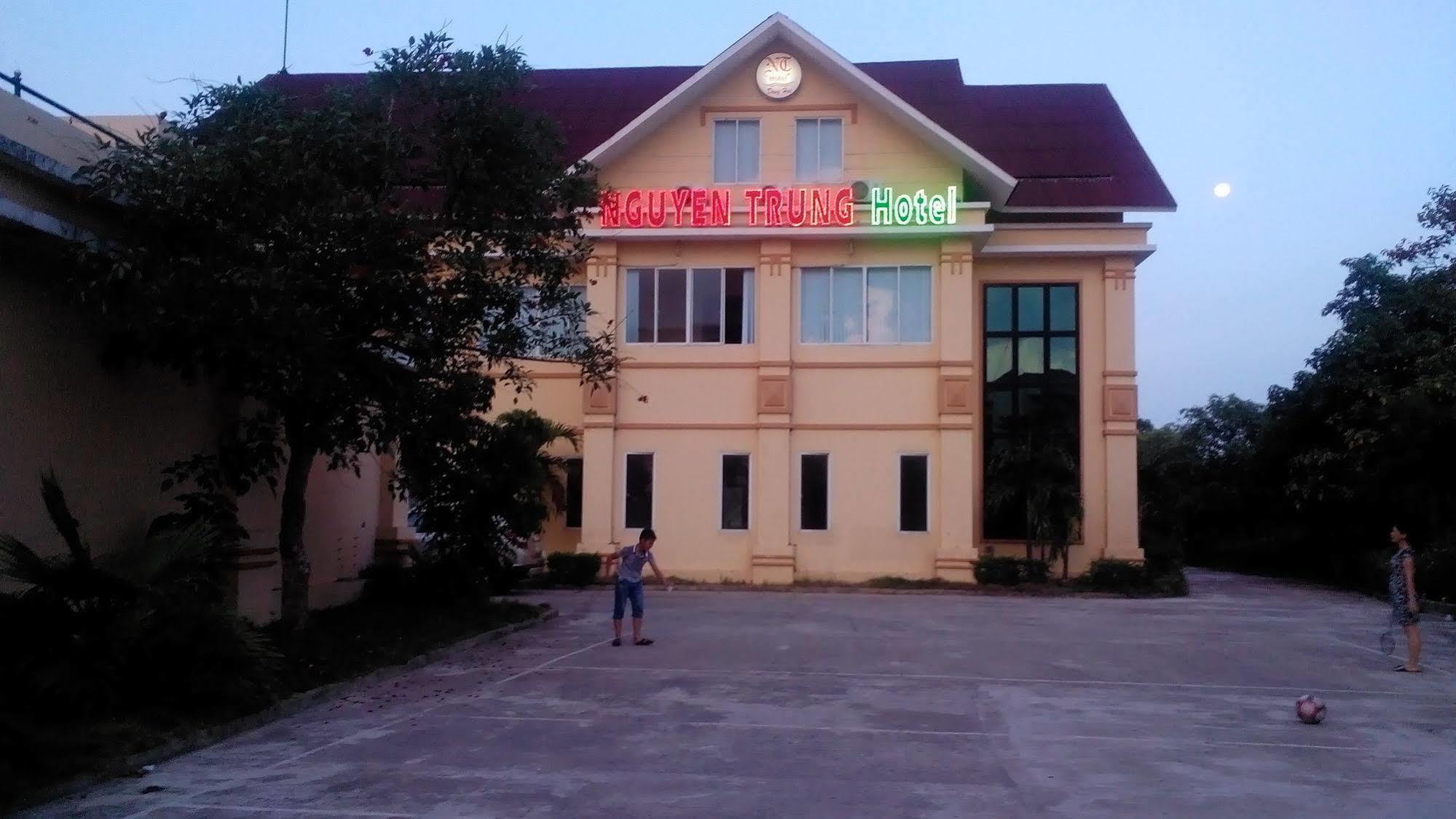 Nguyen Trung Hotel Dong Hoi Eksteriør bilde